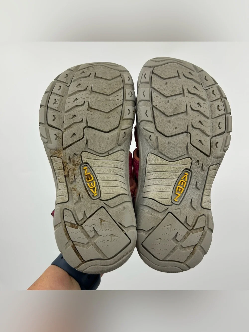 KEEN Kids' Pink Active Sandals Size 4